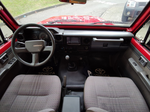 Imagen 9 de 9 de Toyota Land Cruiser 4.5 Carpada 2002