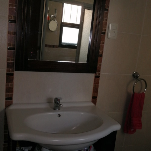 Casa En La Blanqueada, Dueño Vende