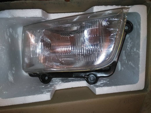 Faro Derecho Kia Sportage 2000