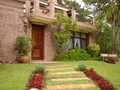 Casa En Rincã³n Del Indio, 3 Dormitorios *- Ref: 3106