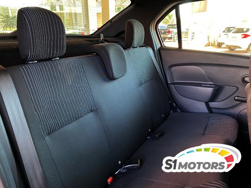 Imagem 13 de 14 de Renault Logan Life 1.0 Branco 2020
