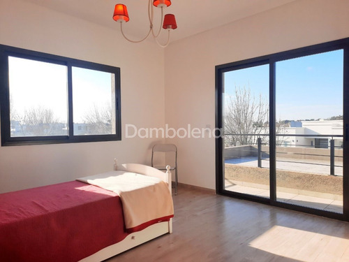 Casa En Venta Terravista, General Rodríguez