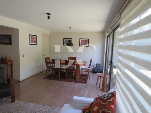 Casa En Venta De 3 Dorm. En Colina Chicureo Chamisero