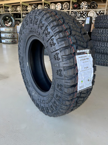 Pneu 235/75 Aro 15 Borrachudo