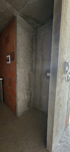 Venta De Apartamento En Obra Gris En Chía, Con Parqueadero. Sector De Gran Valorización