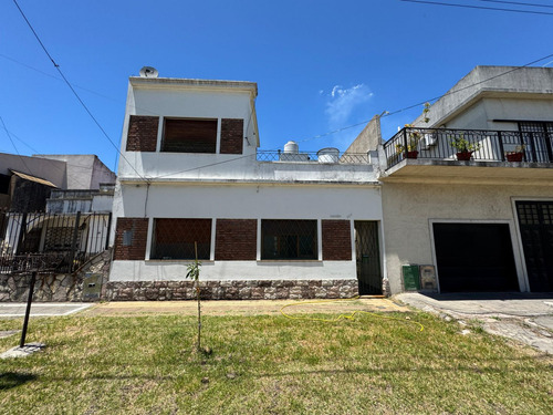 Casa Ph Al Frente De 3 Amb C/ Terraza ¡ Exc. Estado Y Ubic!