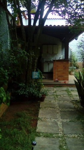 Imagem 11 de 15 de Linda Casa Colonial Com 4 Quartos Em N. Era (ref.:6472) Edin - 6472