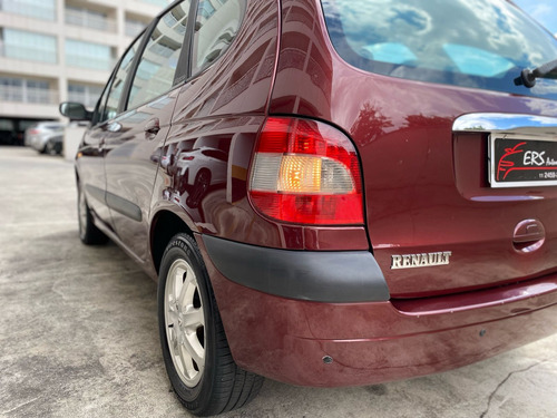 Renault Scenic Expression 1.6 16V Aut.