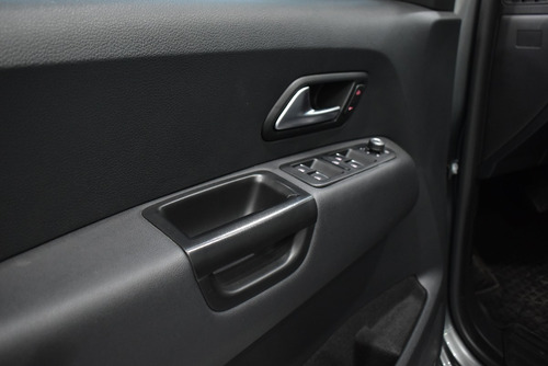 Imagen 18 de 21 de Volkswagen Amarok 2.0 180cv Highline 4x2 At 2021 - 20.800km