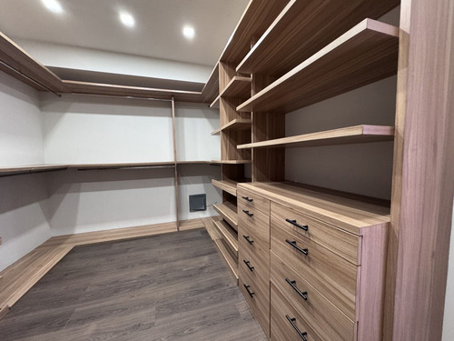 Venta Departamento La Cuspide Bosque Real