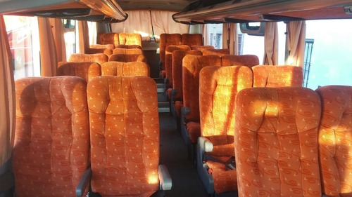 Imagen 6 de 6 de Minibus Agrale Con Mwm Comil 24+1 2012