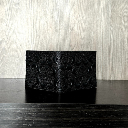 Cartera Coach Con Tarjetero Y Llavero Negro Diseño De La Tela Liso