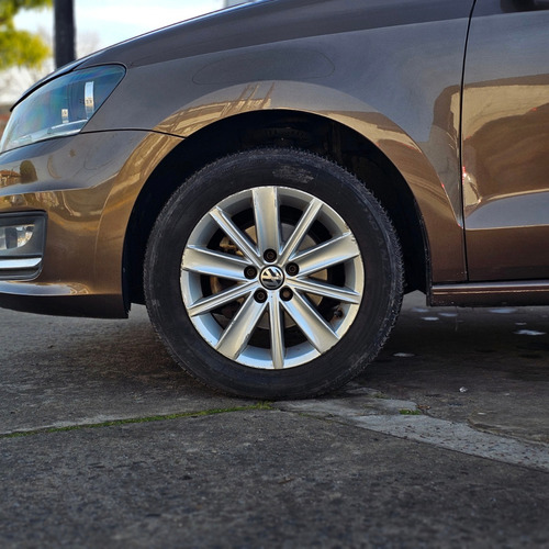 Volkswagen Polo 1.6 Comfortline