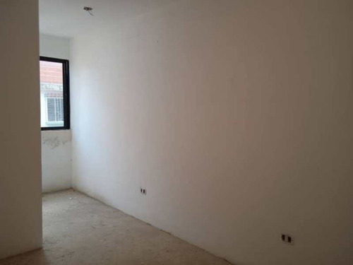 Imagen 11 de 13 de Vr Vendo Townhouse Naguanagua Urb. Quintas Del Norte
