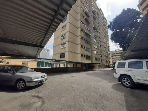 Imagen 18 de 18 de Vendo Apto 106m2 3h/2b/1p Colinas De Bello Monte 7721