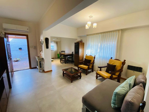 Imagen 9 de 30 de Casa En Venta En Victoria !