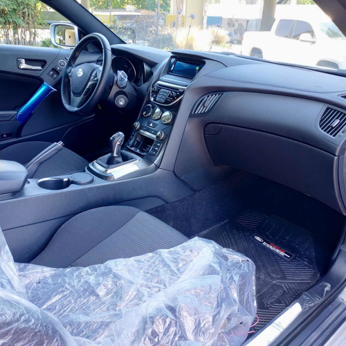 Imagen 8 de 15 de Hyundai Genesis 2021 2.0 Coupe Seg. T Mt6 Madero Motors