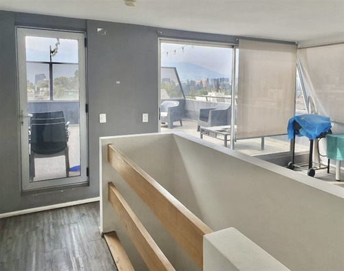 Departamento En Arriendo De 1 Dorm. En Las Condes