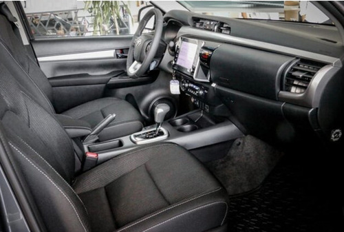 Toyota Hilux Sr 2.8 D-4d Tbo Diesel Cd 4x4 Autom. 0km2021