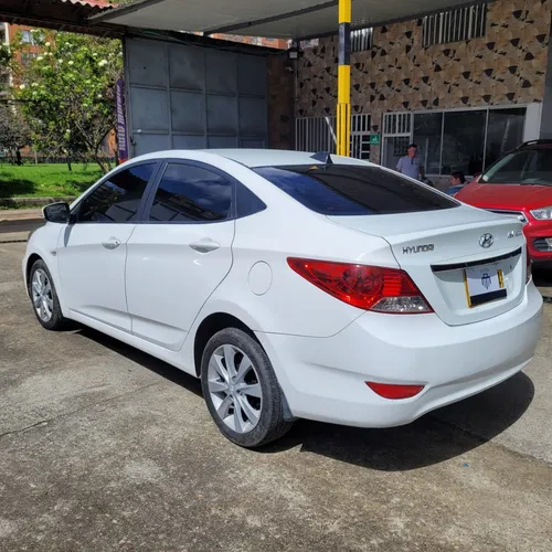 Hyundai Accent 1.4l 4 p