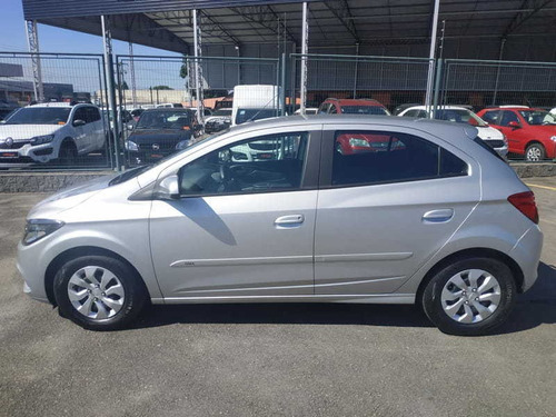 Chevrolet Onix Joy 1.0
