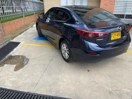 Mazda 3 2.0 Touring At