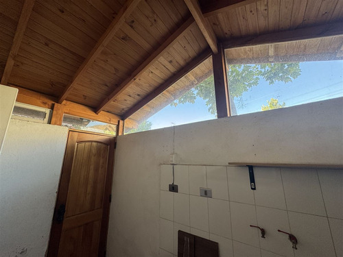 Casa En Arriendo De 4 Dorm. En Huechuraba