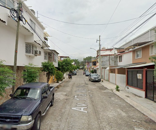 Sk01- Casa En Remate Bancario En C. Usumacinta, Miramar, Tuxtla Gutierres, Chis. (65% Debajo De Su Valor Comercial, Solo Recursos Propios)