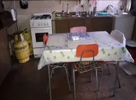 Imagen 2 de 8 de Amplia Casa 2 Dormitorios Grandes 1 Baño Patio Bodega