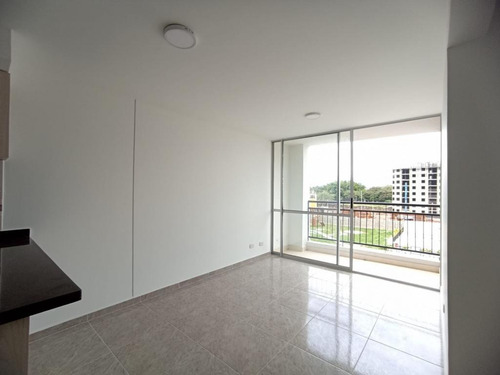 Imagen 11 de 17 de Apartamento En Arriendo En Cali Bochalema