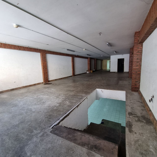 Imagen 9 de 14 de Local Comercial En Venta La Candelaria 422 Mts2