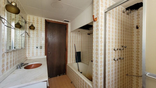 Imagem 26 de 30 de Apartamento À Venda No Bairro Moinhos De Vento - Porto Alegre/rs - O-25815-42517