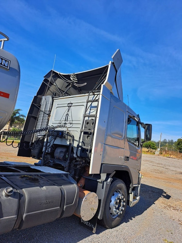 Imagem 5 de 6 de Volvo Fm 370 4x2 Ano 2012