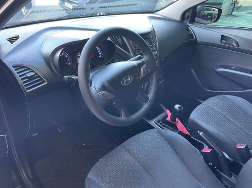 Imagem 5 de 10 de Hyundai Hb20 Comfort 1.0 Flex Completo 2017 Autos Rr
