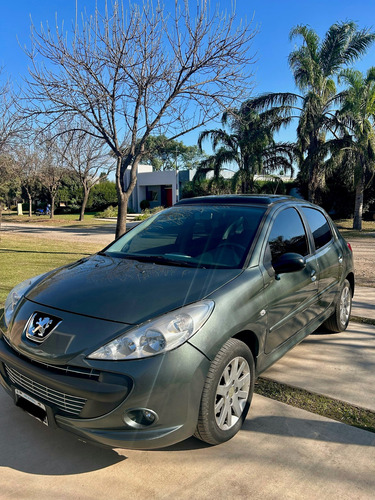 Peugeot 207 1.6 Xt