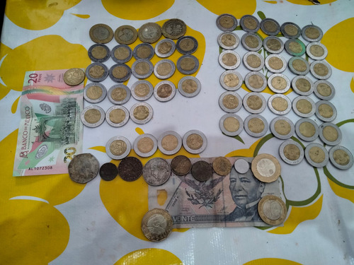 Monedas De 5 Pesos De Bicentenario Y Centenario