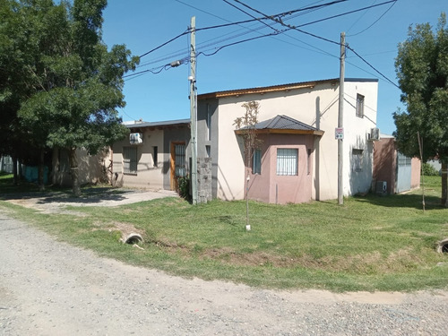 Vendo X Viaje! Casa En Mercedes A 1hs De Caba