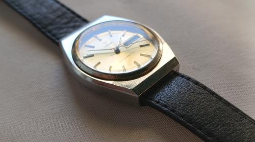 Reloj Yema Automatic Deluxe Day-date France Ebauche 4612a Negro Plateado Dorado (Usado)