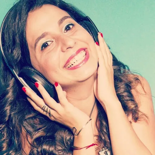 Locutora Nacional - Ivrs - Publicidad - Podcast - Audiolibro