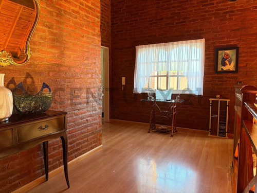 Venta Casa 4 Dormitorios El Palomar 290 M2 Lote 600m2 Piscina Quincho