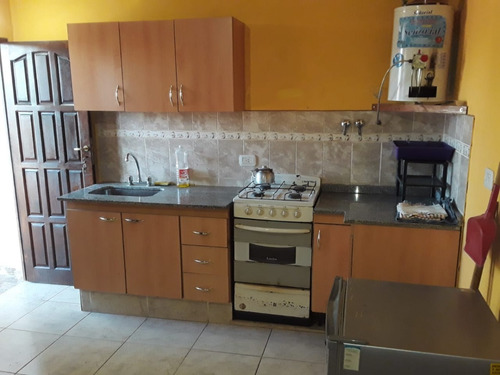 Imagen 4 de 18 de Chalet A 6 Cuadras Del Mar - Calle 83 N° 648 - Mar Del Tuyu