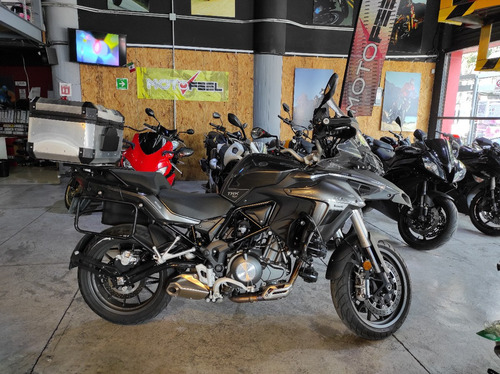 Motofeel Cdmx - Benelli Trk 502 @motofeelmx