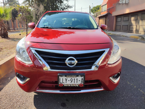 Nissan Versa 1.6 Exclusive Navi At