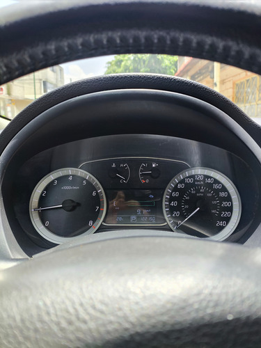 Nissan Sentra 1.8 Exclusive L4 Nav. Cvt