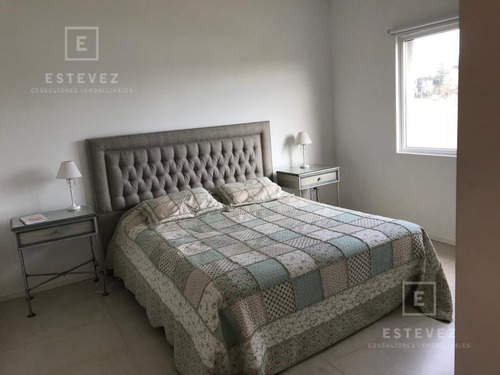 Oportunidad: Muy Linda Casa En Venta, Laguna Barrio Cerrado El Canton
