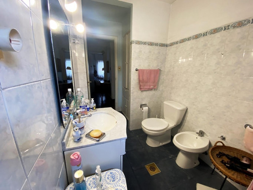 Venta Apartamento 3 Dormitorios Servicio Y Garaje En Cordón
