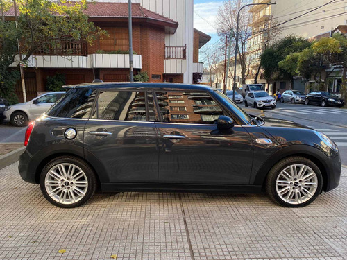 Imagen 8 de 15 de Mini Cooper S 2017 2.0 F56 Chili 192cv