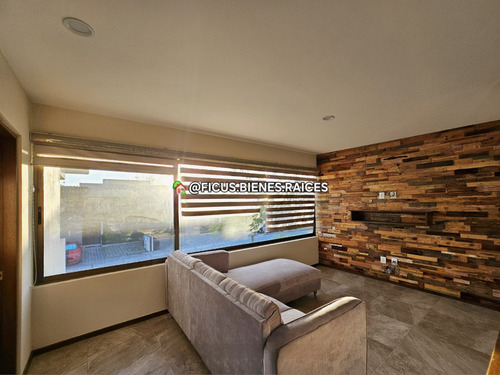 Casa En Venta En Calimaya, Residencial Valle De Las Fuentes