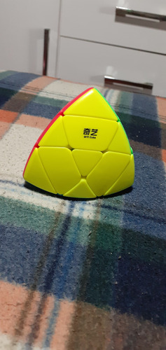 Cubo Mastermorphix Qiyi 3x3 