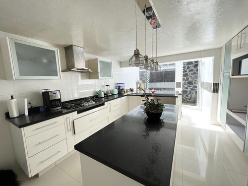 Imagen 17 de 30 de Casa En Venta En Av. Desierto De Los Leones, Santa Rosa Xoch